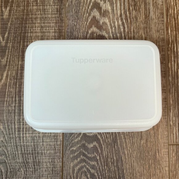 Tupperware Freezer Mates Plus Shallow Medium Container - Picture 8 of 16